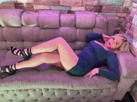 Paris_Squirt_ 现场XXX聊天