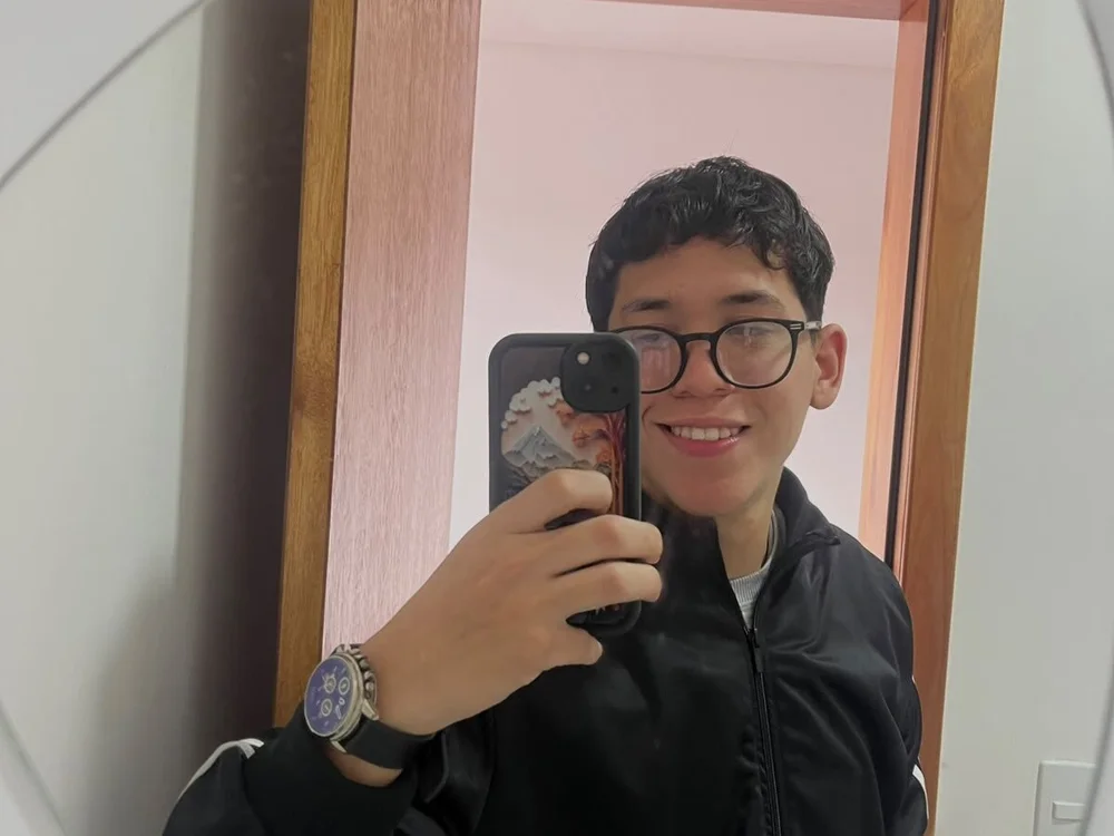 jonass98_'s Offline XXX Chat
