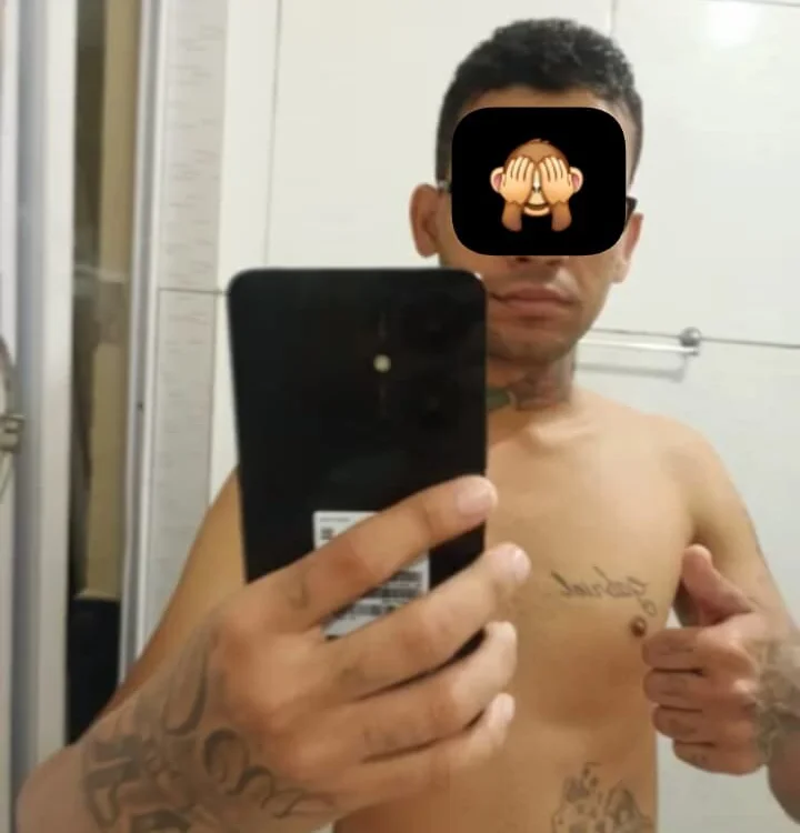Cesar86444 Cameră chat offline