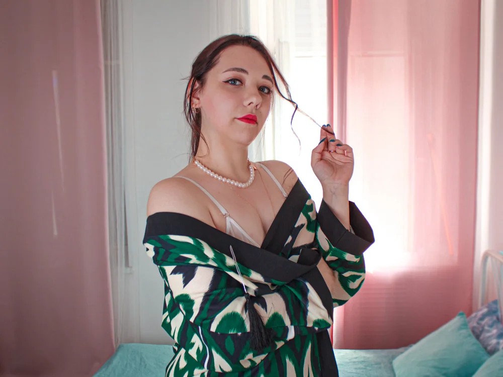 AdelineLein's Offline XXX Chat