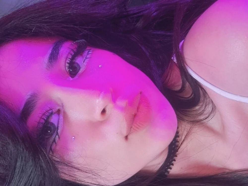 Offline XXX chat Nyx_Moon