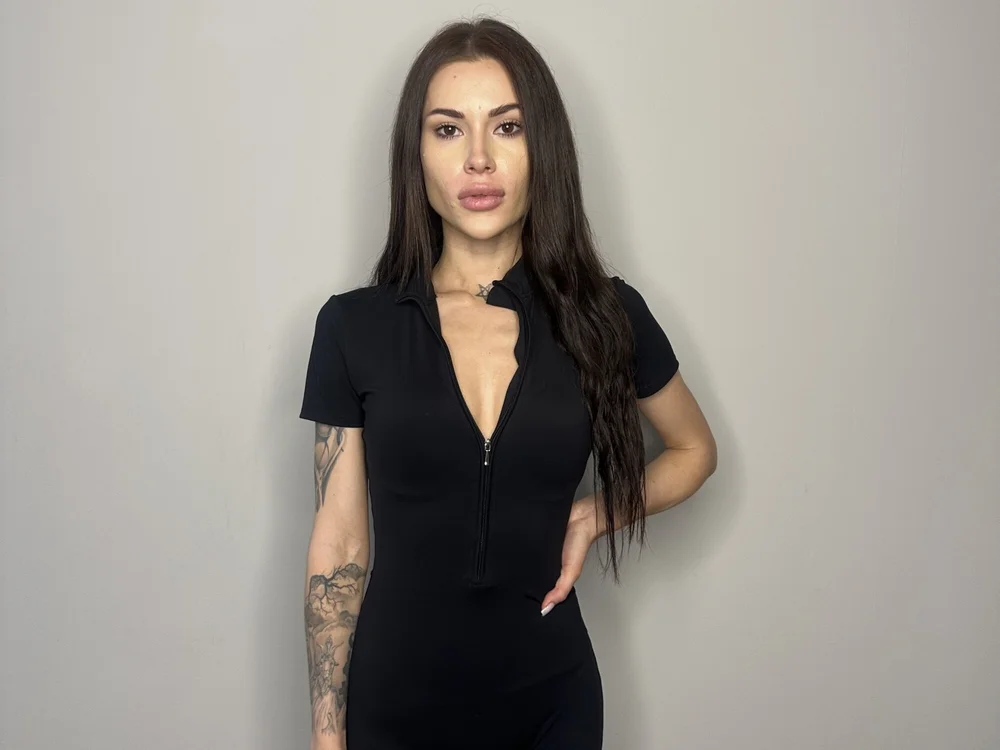 NelleHackbart's Offline Chat Room
