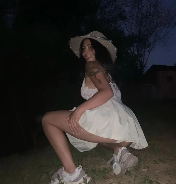 saramonterrei's Offline XXX Chat