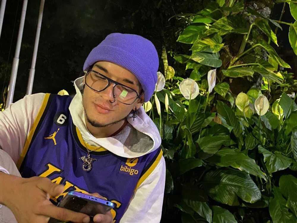 Stuart_Bale's Offline XXX Chat