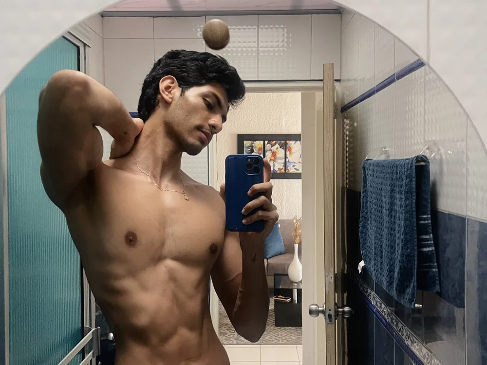 VirtualMauricio cam model