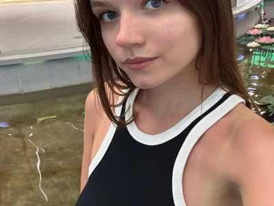 LisbethShellenbarger - Girl 