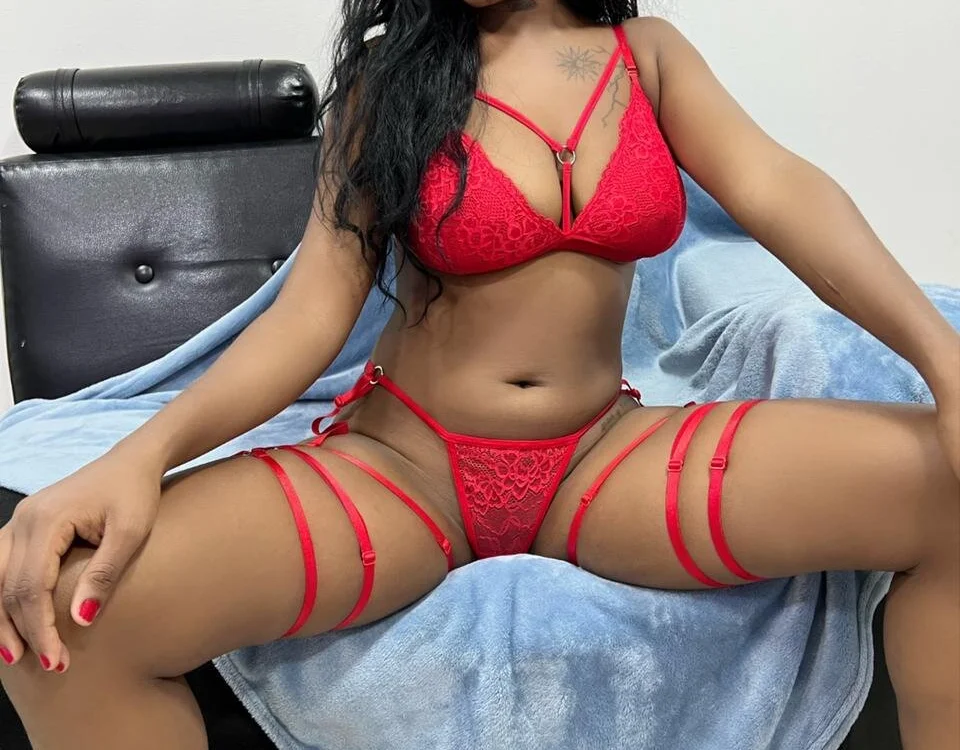 ChanelCox's Offline Chat Room