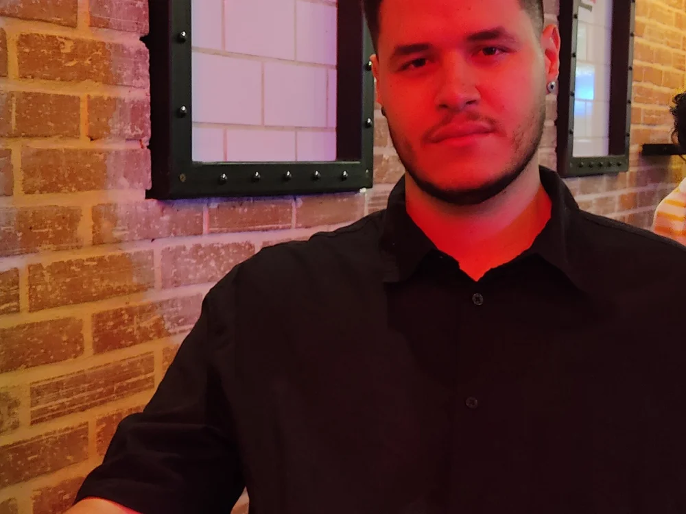 Felipe_333's Offline XXX Chat