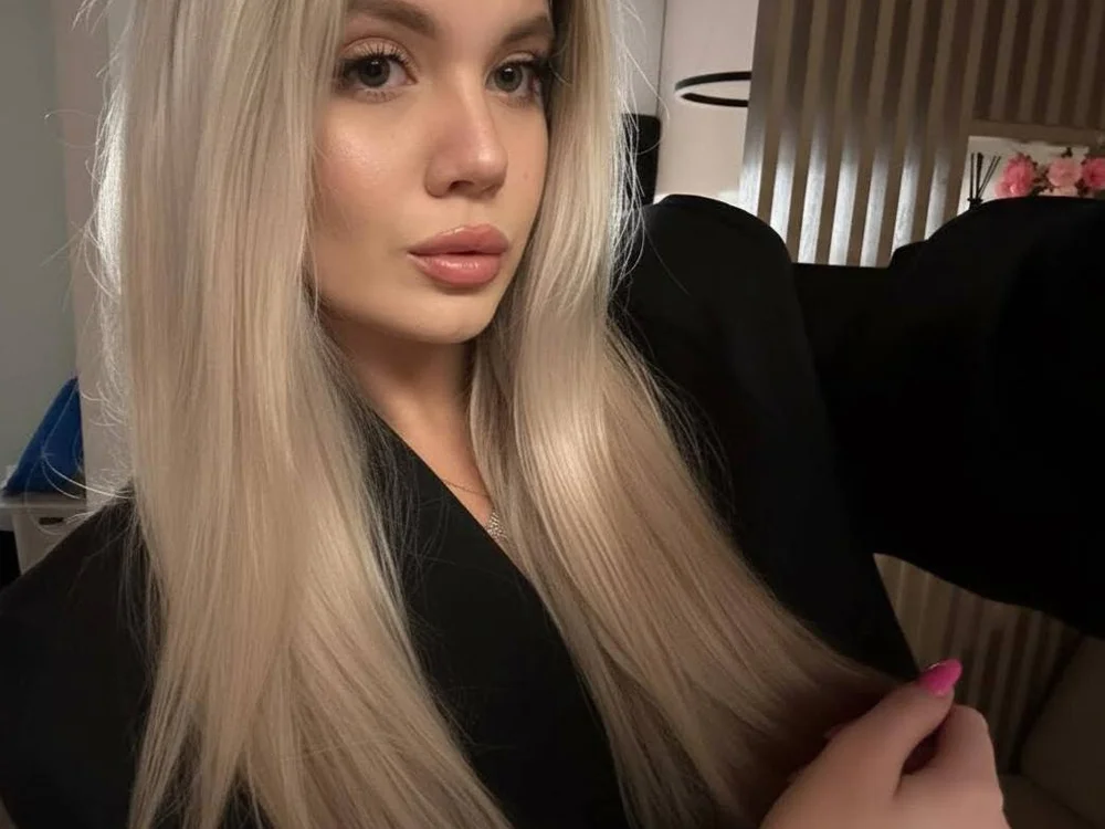 PhyliciaMicco Adlı Modelin Çevrimdışı XXX Sohbeti