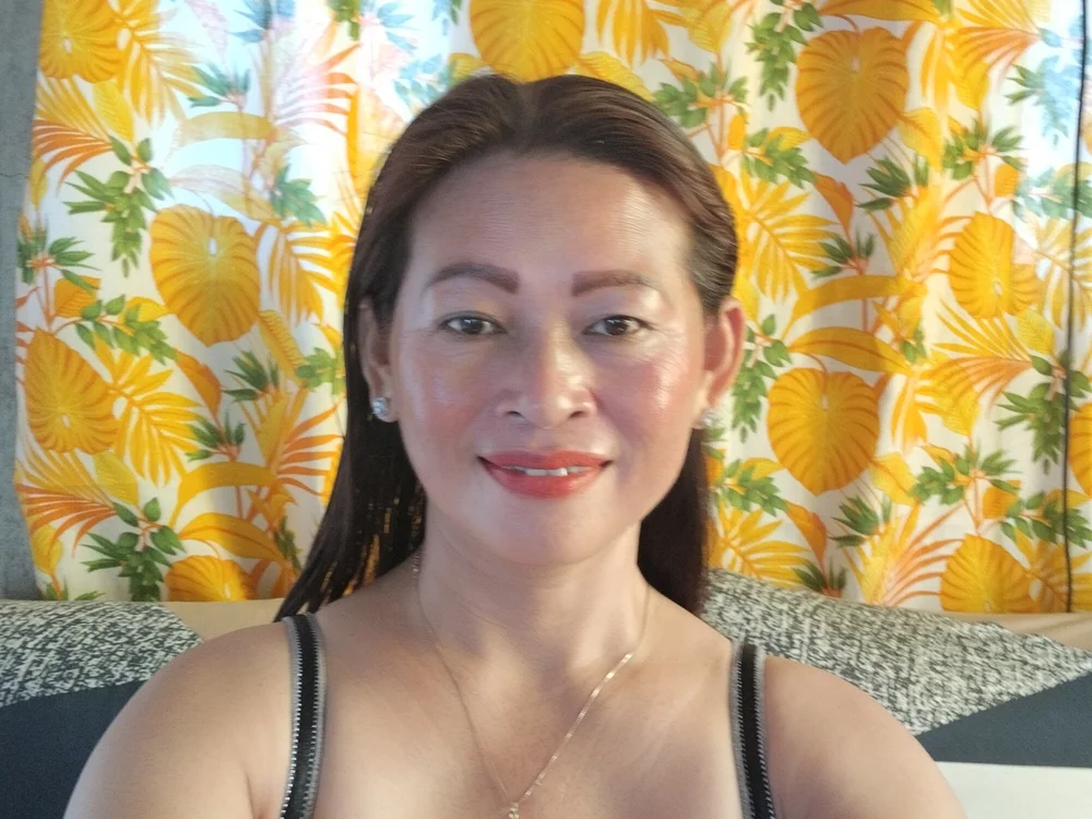 Sweetipie_1234 Obrolan XXX Offline