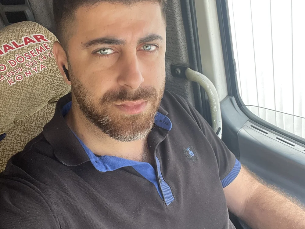 Mehmet7761's Offline XXX Chat