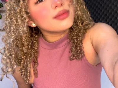 Esperanza_Gomez1 - Girl 