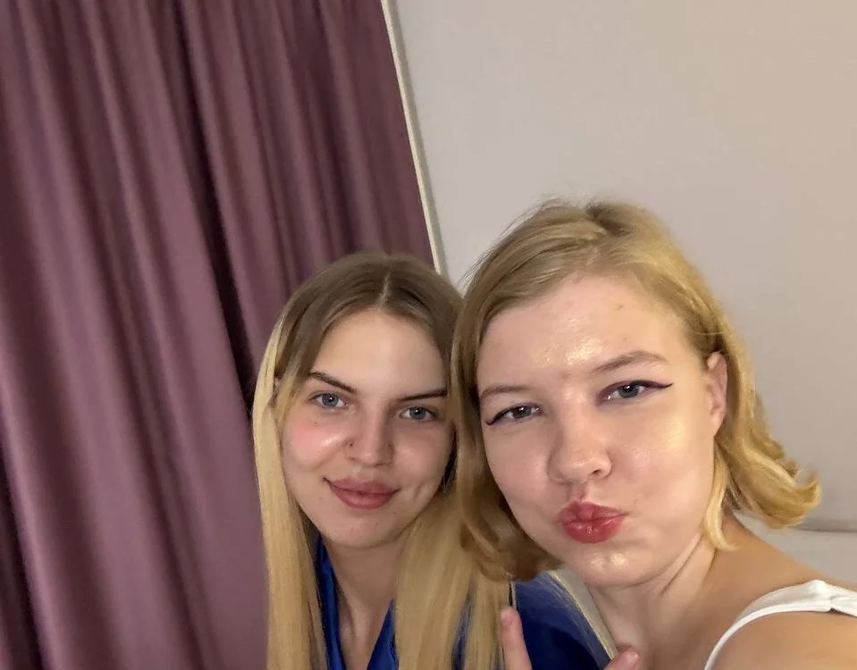 KendraFilbert's Offline Chat Room