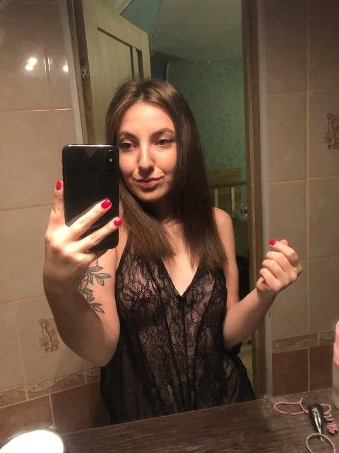 Karinasey's Offline Chat Room