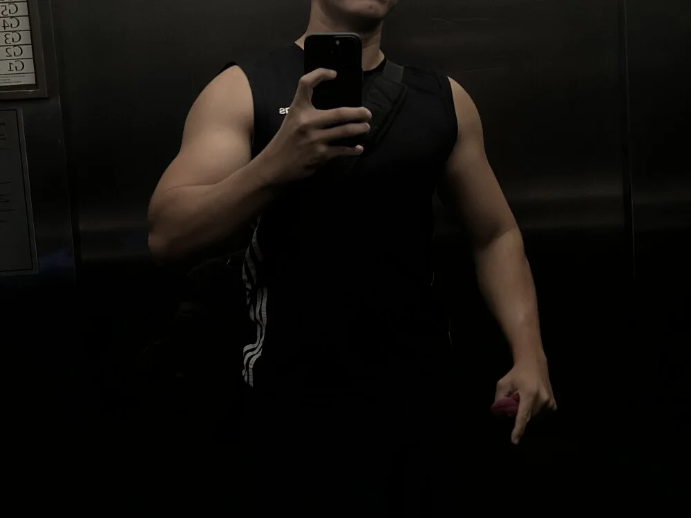 Max1248_'s Offline Chat Room