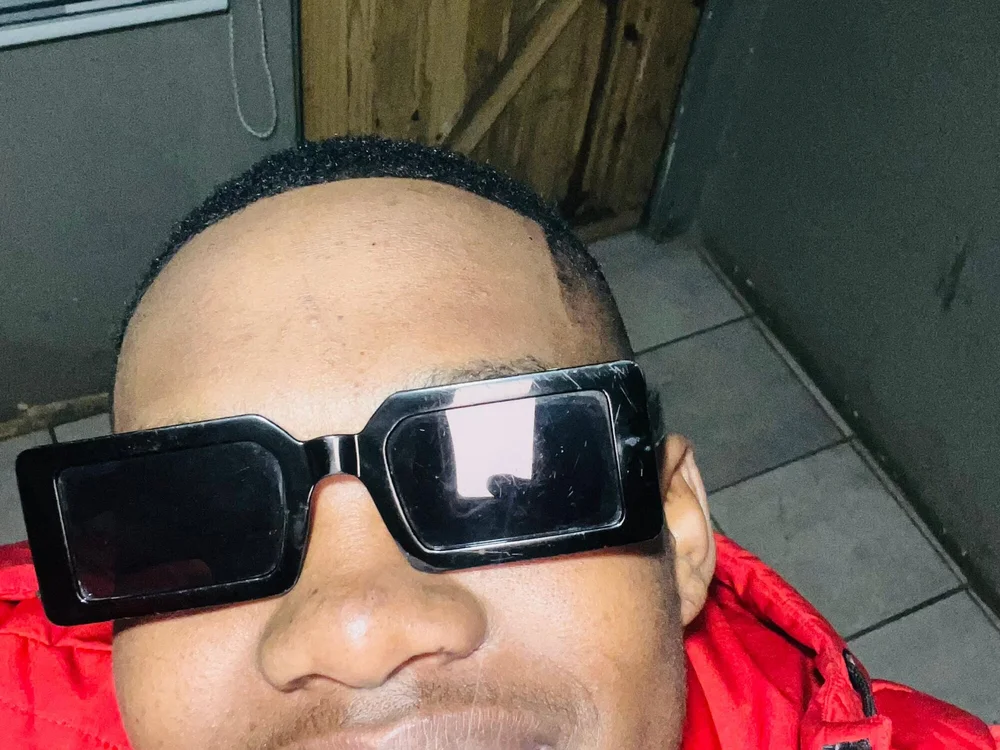 Ntsikizo's Offline XXX Chat