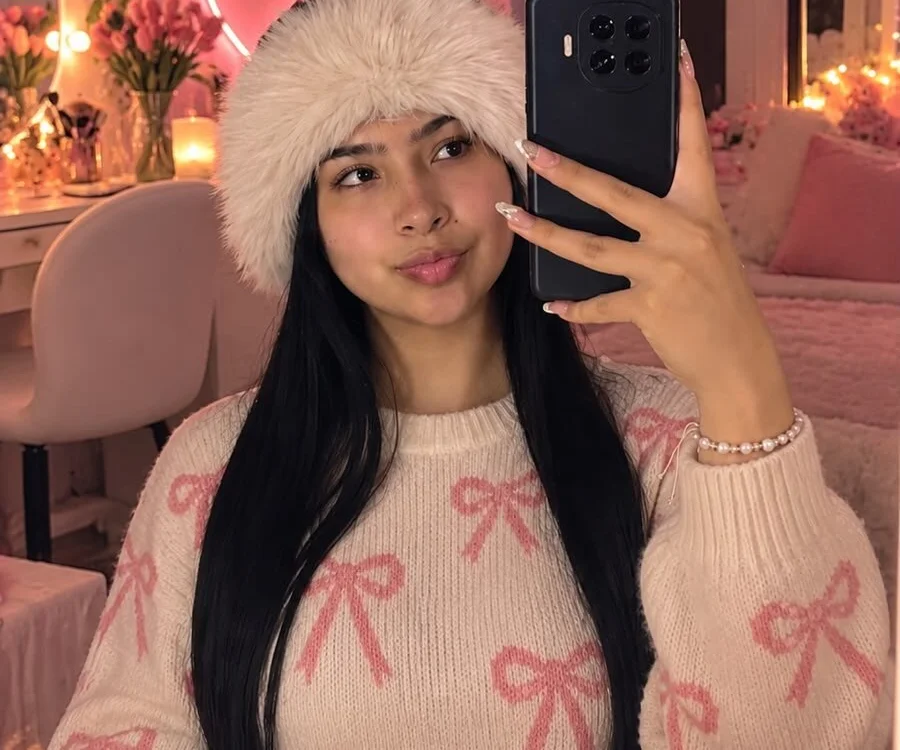 Sweet-innocence's Offline XXX Chat