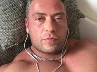 Pierre98767 offline cam