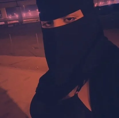 Mama_Queeen Chat XXX offline