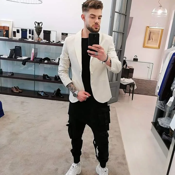 RoyalSinCouple offline XXX-chat