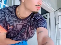 hot_gang_members_'s webcam live show