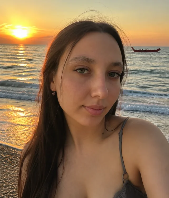 SheeringGape offline XXX-chat