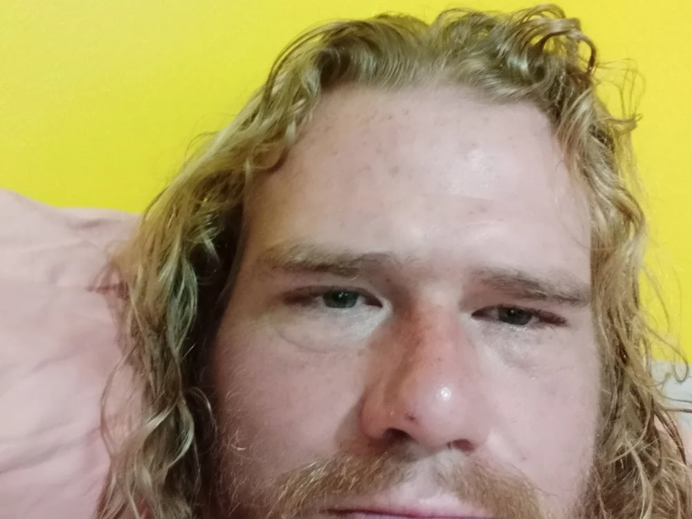 biggredd39's Offline Chat Room