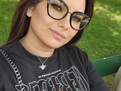 AbbyReedd - Girl 