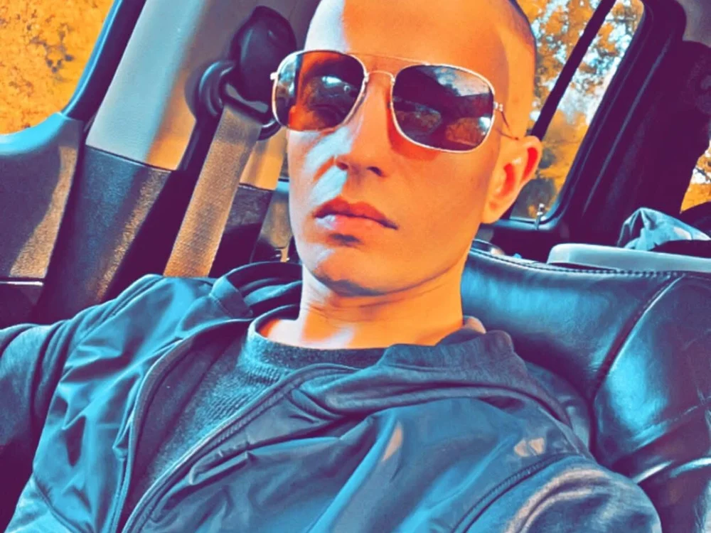 Dimonrussak69 Offline XXX-chat