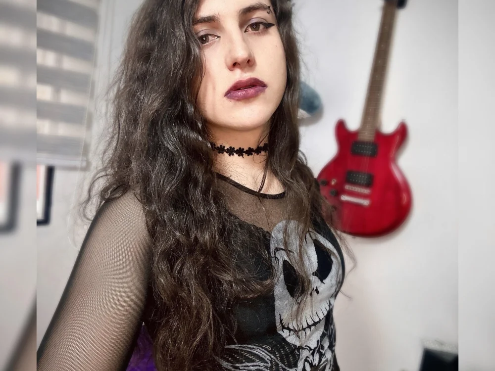 ashleyyfoxx offline chatrum