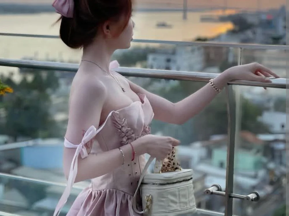 -Lyna- Chat XXX Ngoại tuyến