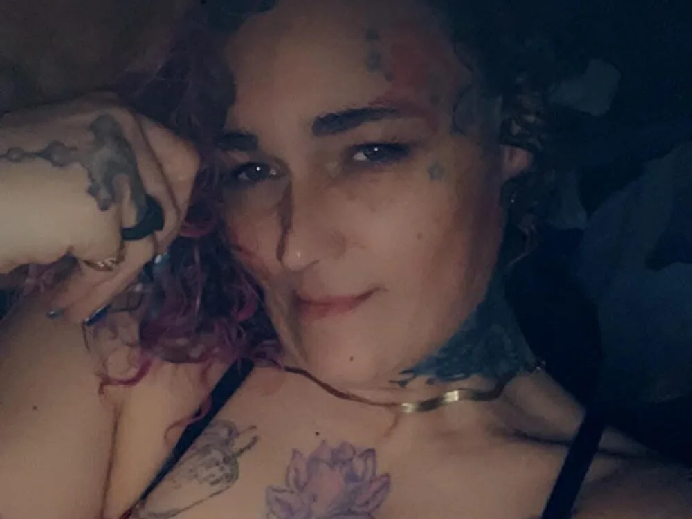 chaoticluvbug: συνομιλία ΧΧΧ εκτός σύνδεσης