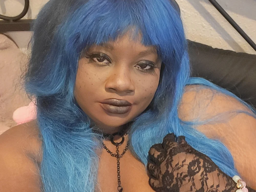 PrincessClaireBlack offline chatrum