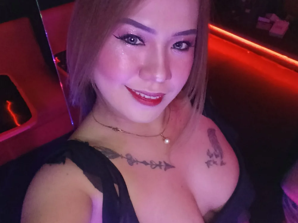 mecka20 offline XXX-chat