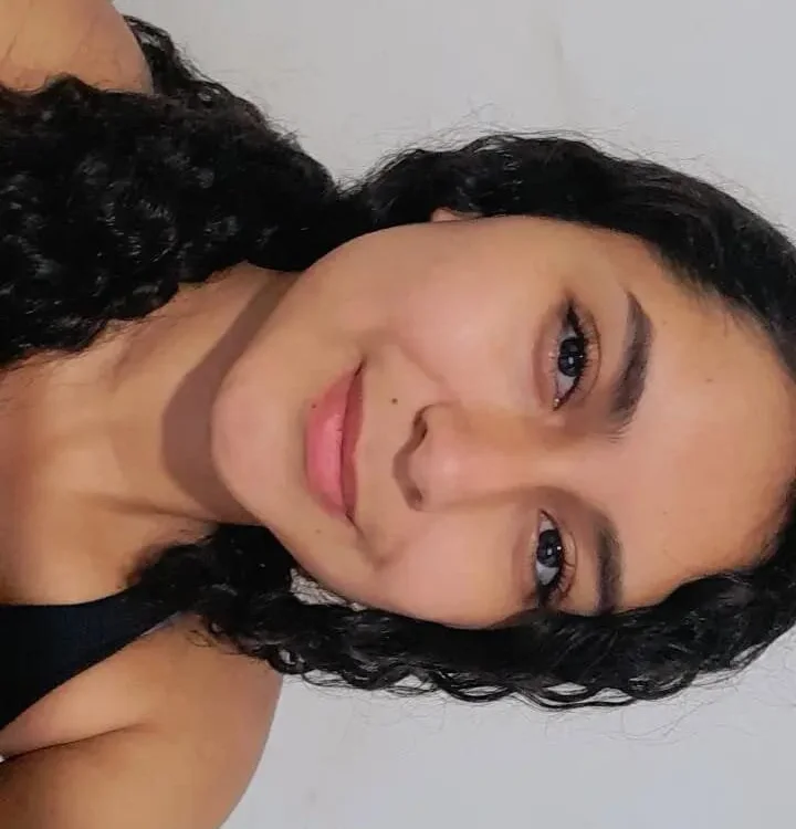 keila_fox8's Offline Chat Room