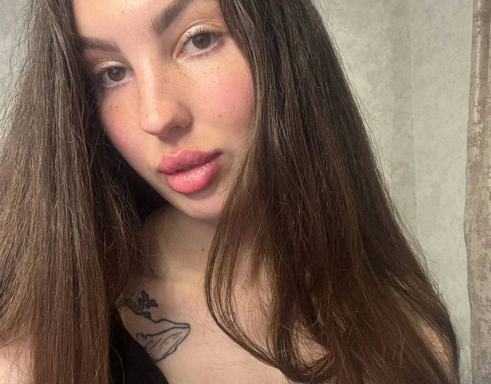 LiraRevery offline XXX-chat