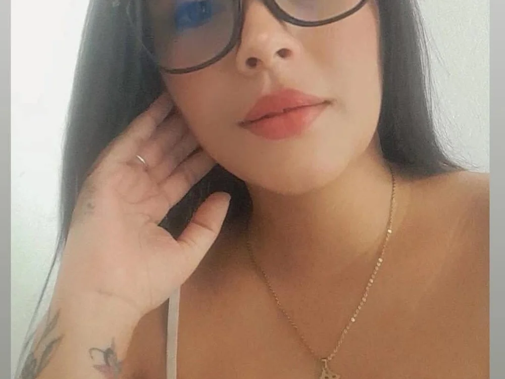 DuoleversXx-A09's Offline XXX Chat