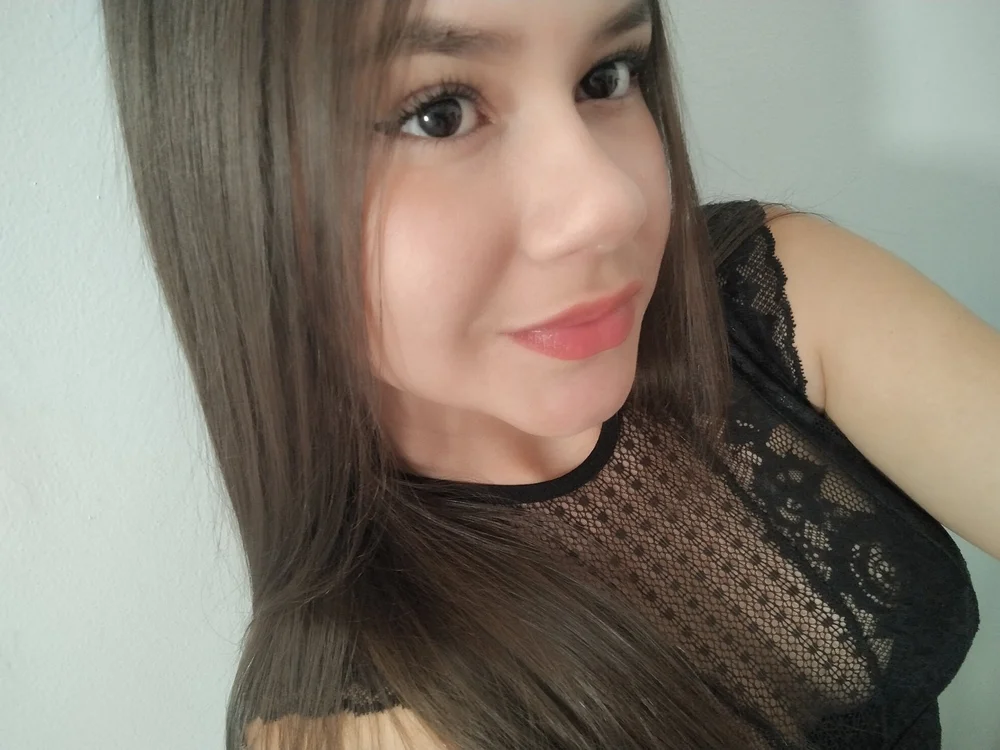 Candice_Gonzalez offline chatrum