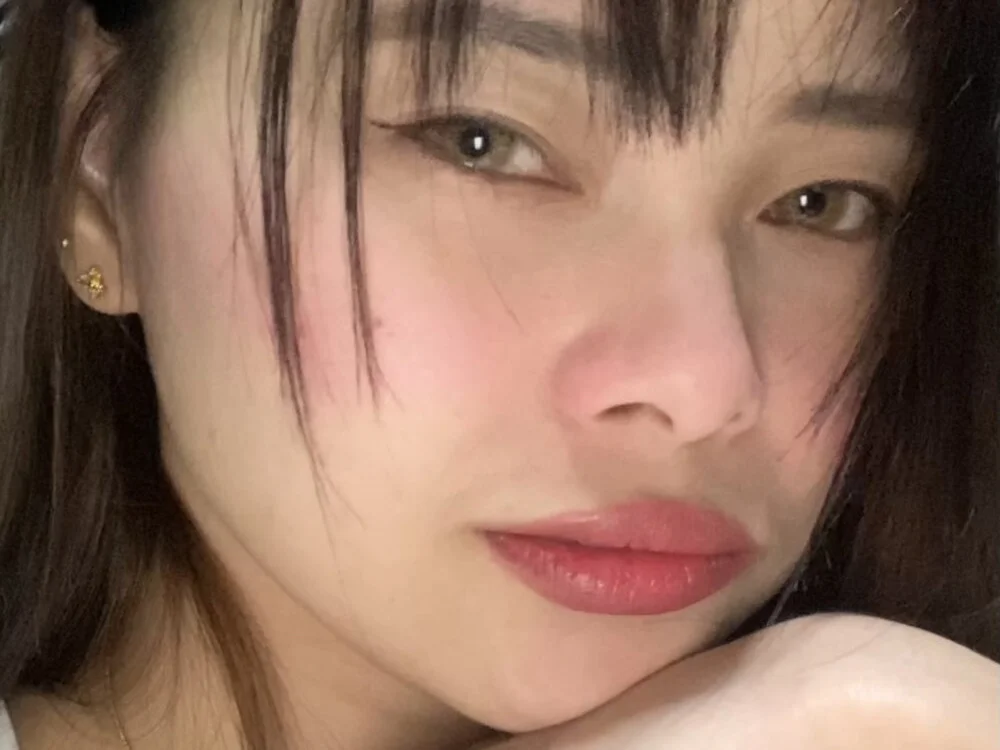 kulasa199xn Offline XXX chat