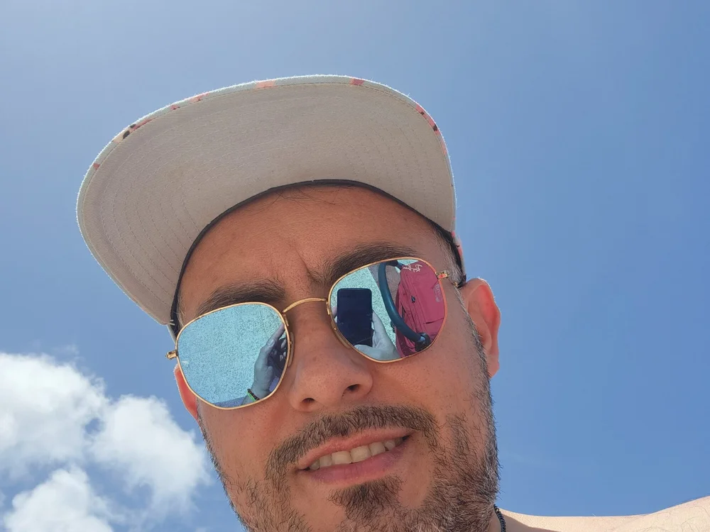 Parejaexplorando1 Offline XXX-chat