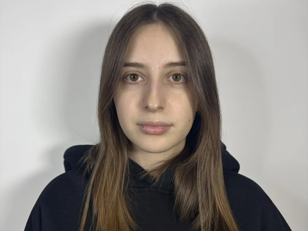 LeanneDinkle offline XXX-chat