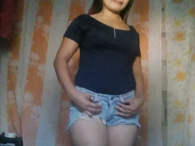 Yummypinaymom_19 - Girl 
