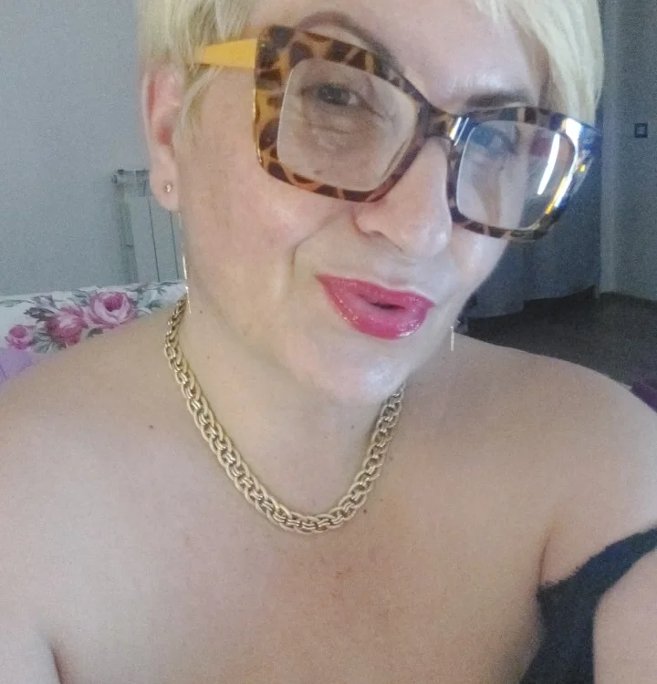 Pumabionda Chat XXX offline