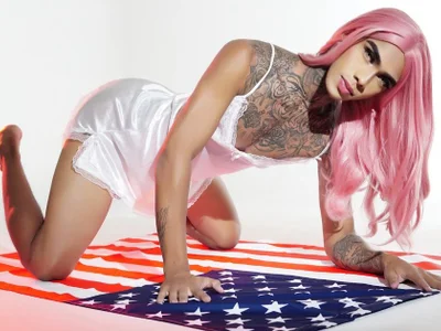 Charlie_Queen - Trans 