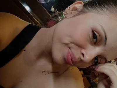 Irenevg Female Smalltitsyoung Strip Cam