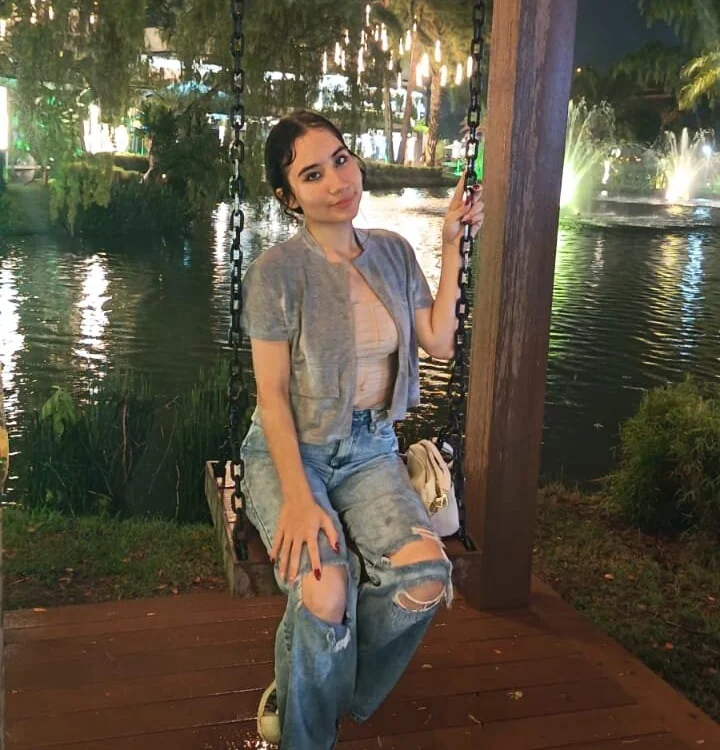 scarlett_nova18's Offline XXX Chat