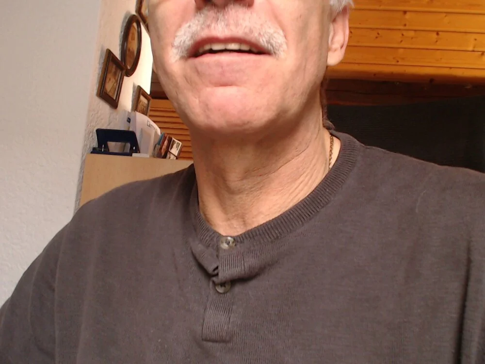 Chat +18 off-line de pathogen1