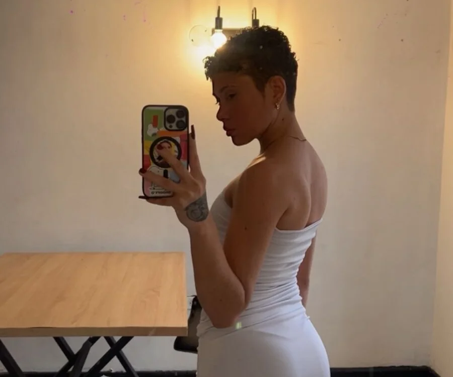 CamilaMorgan5's Offline XXX Chat