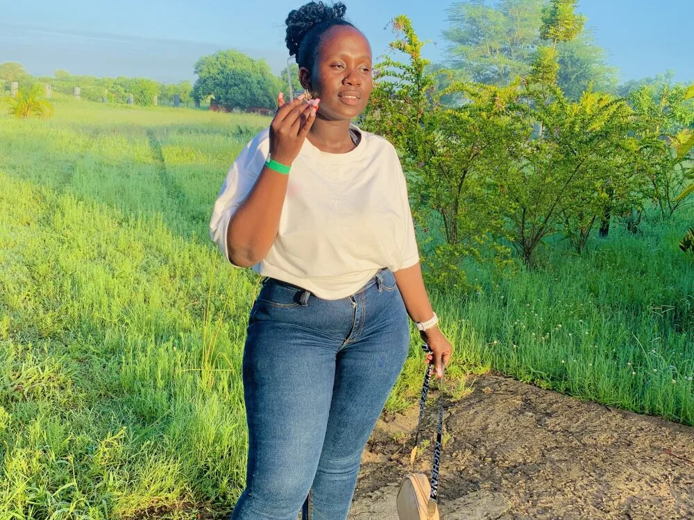 Chat XXX offline de ThickCurvyMamasita