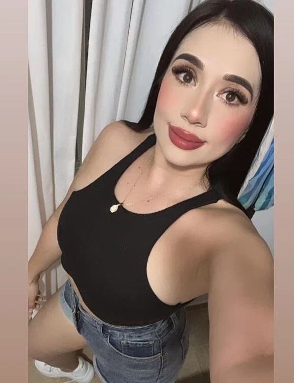 crystal_santos' Offline XXX Chat